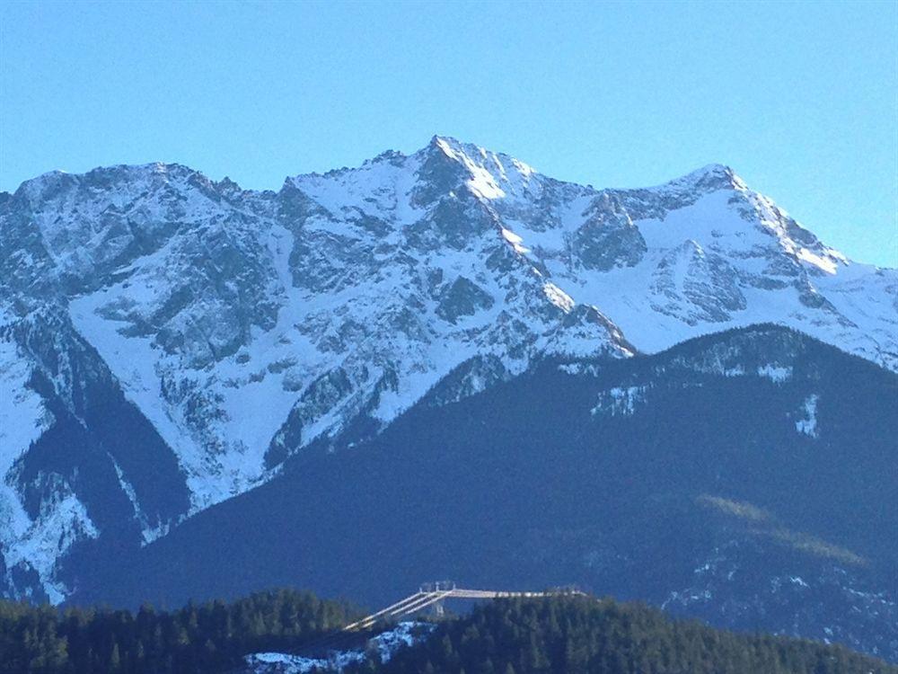 Pemberton Hotel Kültér fotó